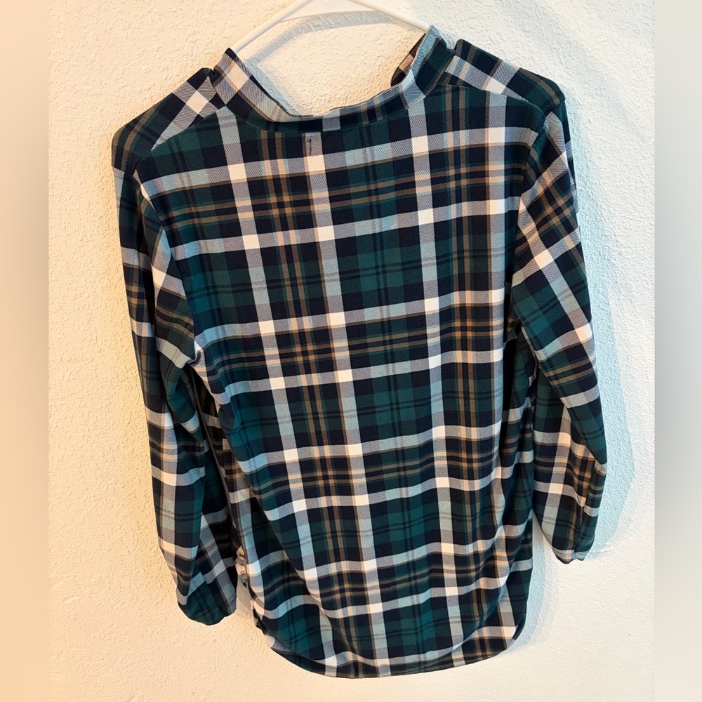Feathers Maternity Plaid Shirt - Picture 2 of 4